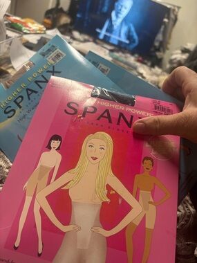 SPANX Higher Power Shapewear three packs
Size D 160 to 220lbs